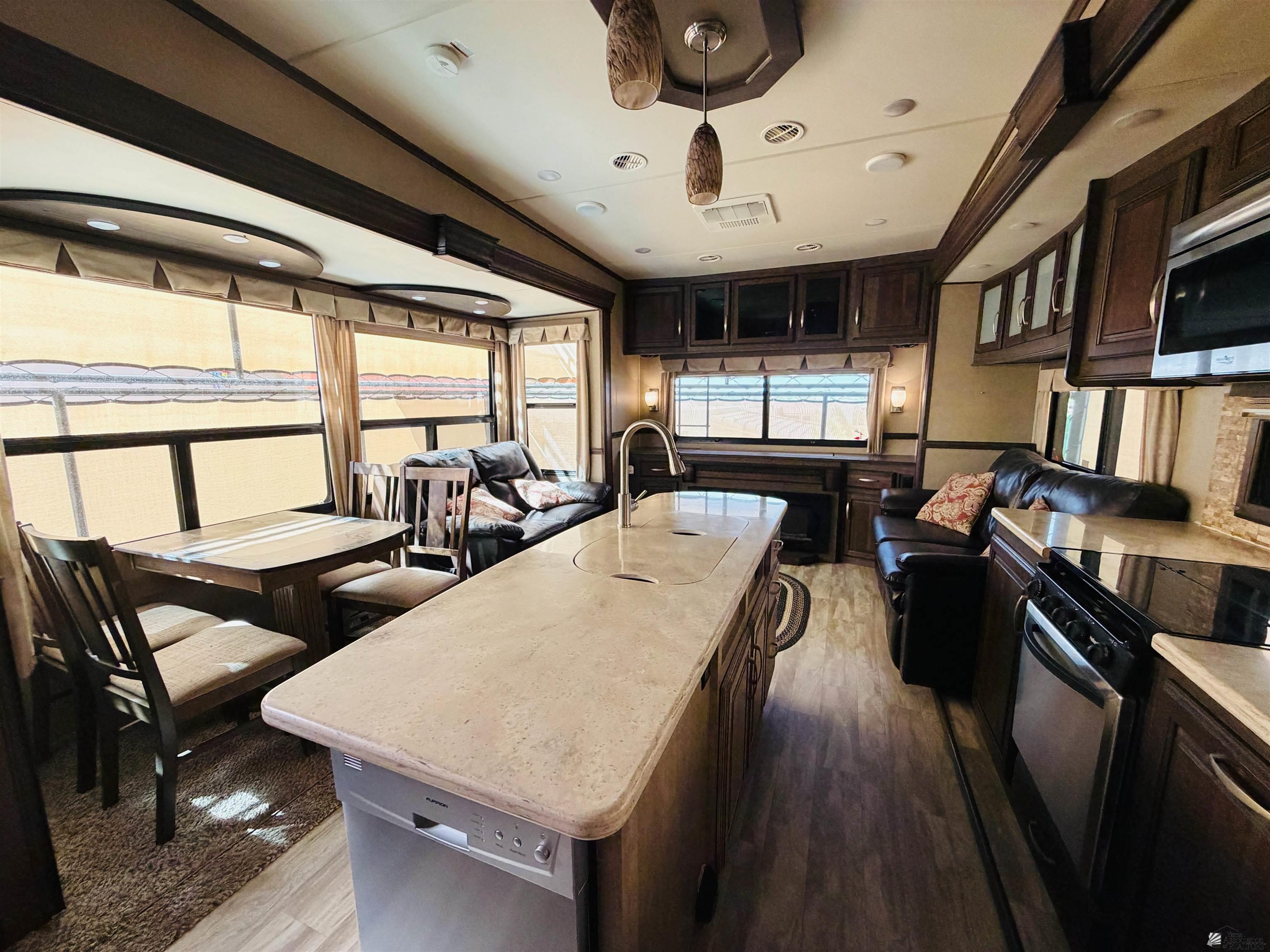 12608 E 47 St