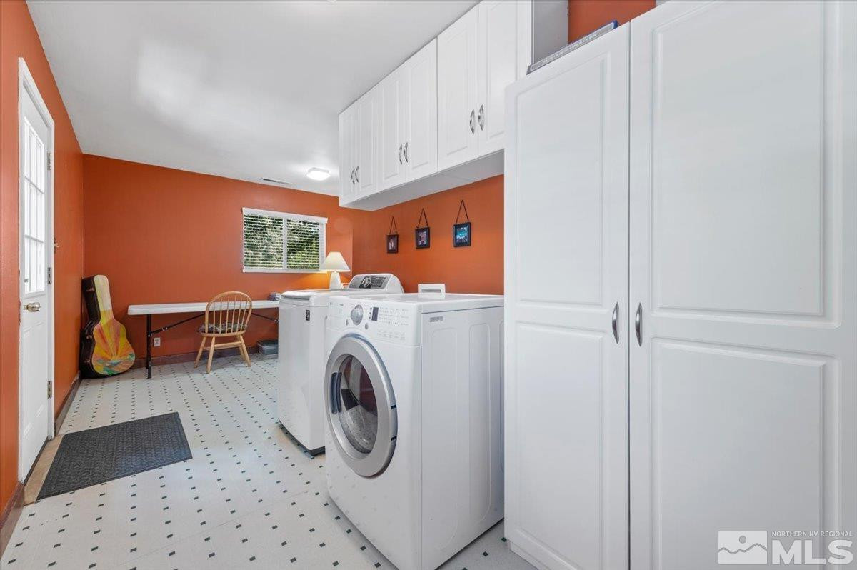 864 Daniel Drive, Reno