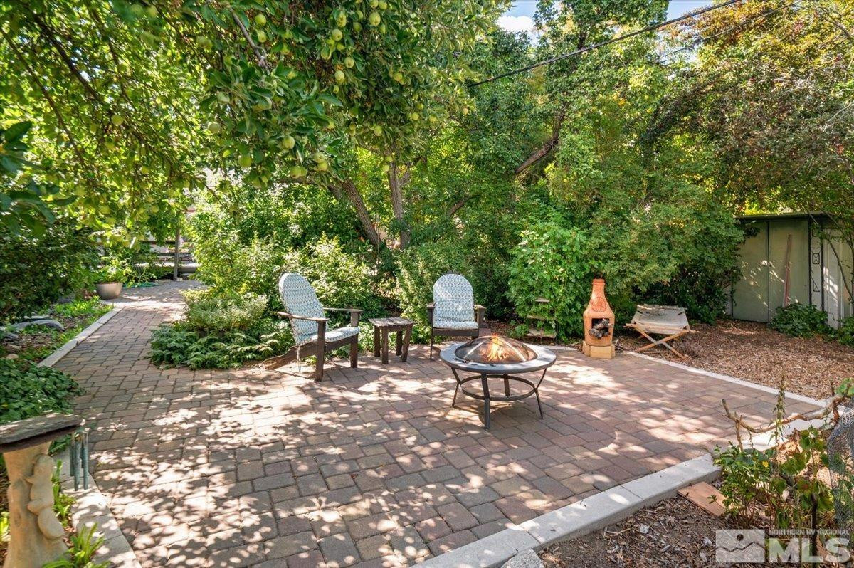 864 Daniel Drive, Reno