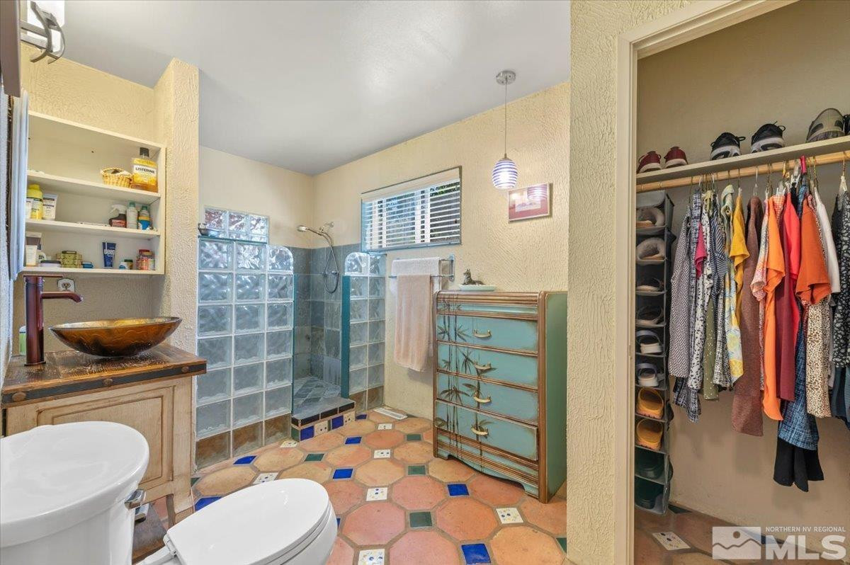 864 Daniel Drive, Reno