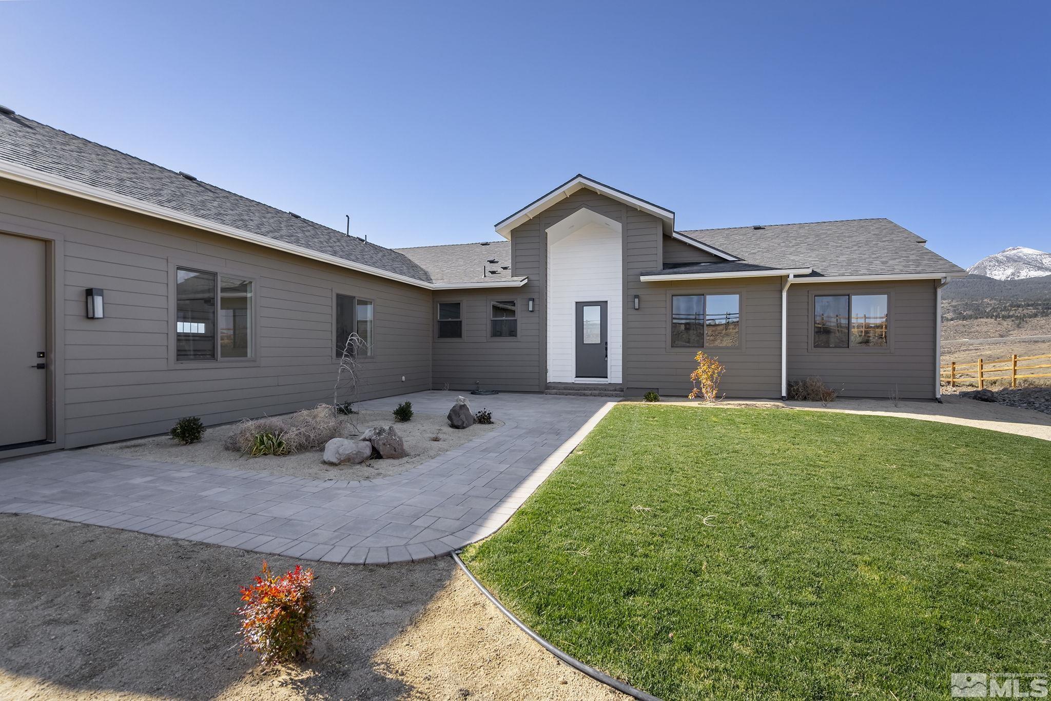 1130 Eastlake Boulevard