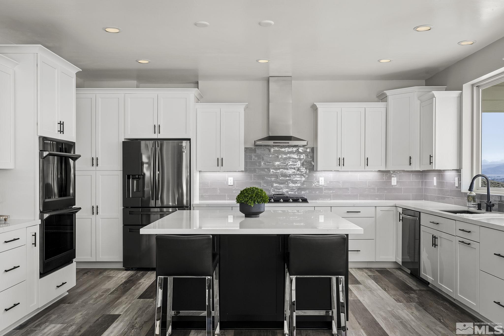 1130 Eastlake Boulevard