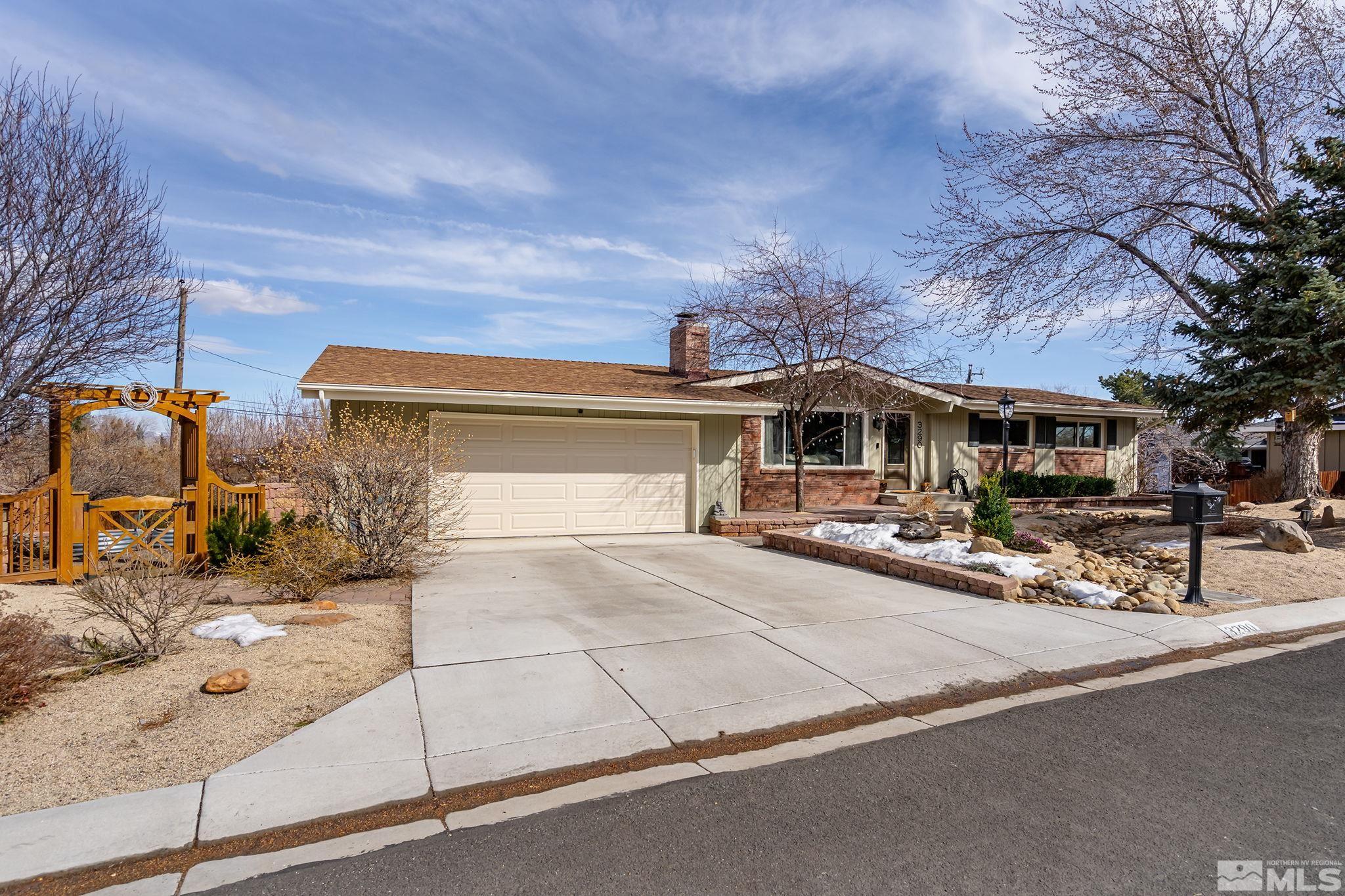 3290 Sunnyvale Avenue