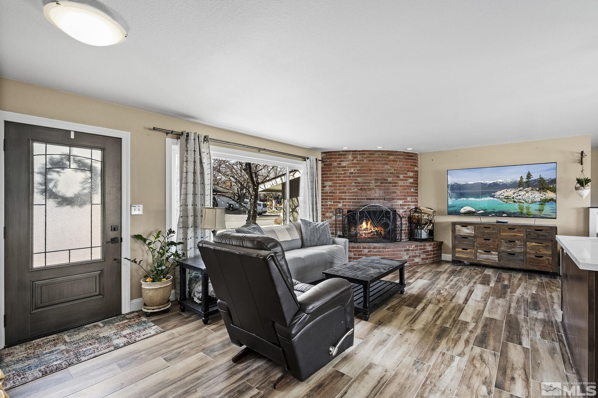 3290 Sunnyvale Avenue