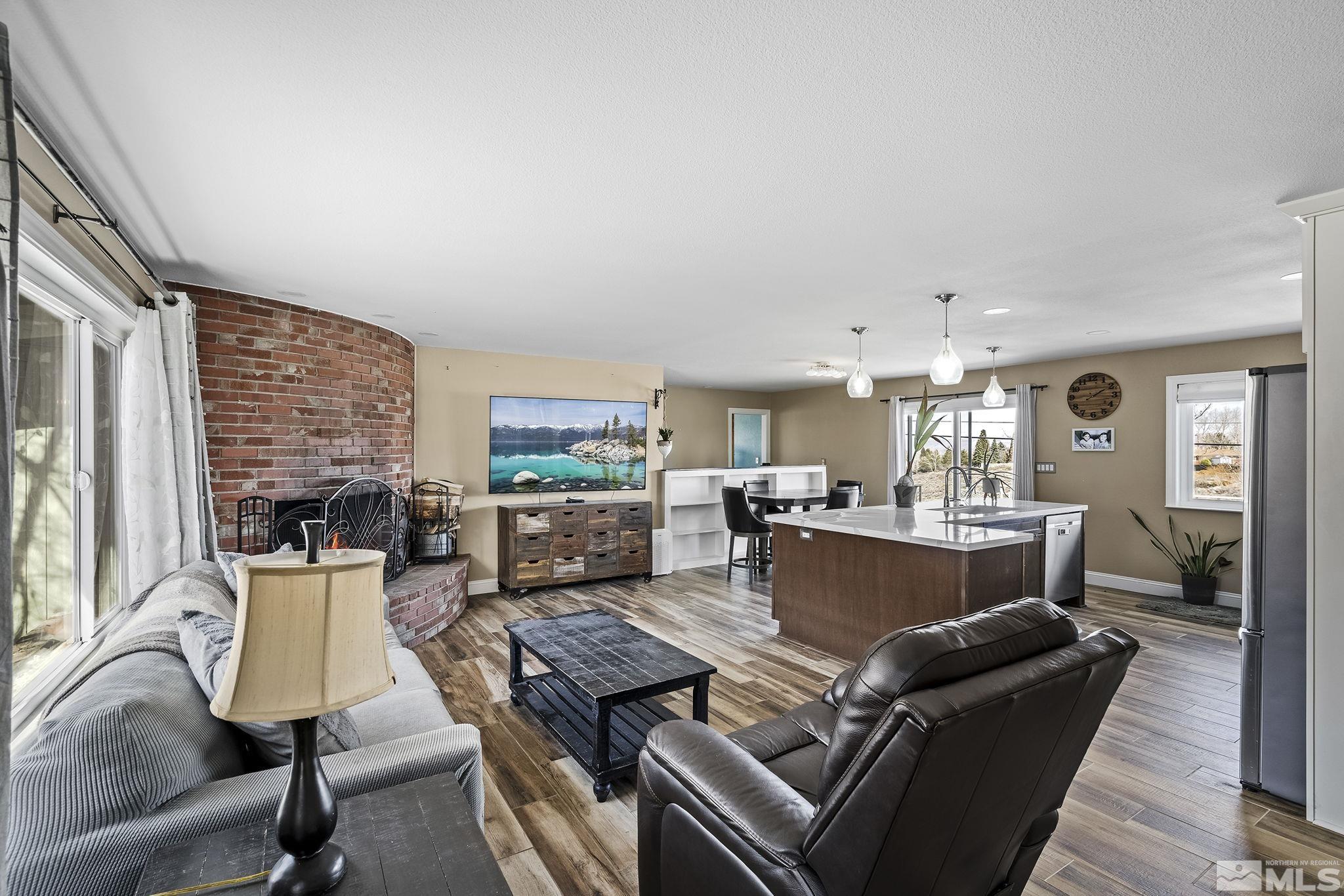 3290 Sunnyvale Avenue