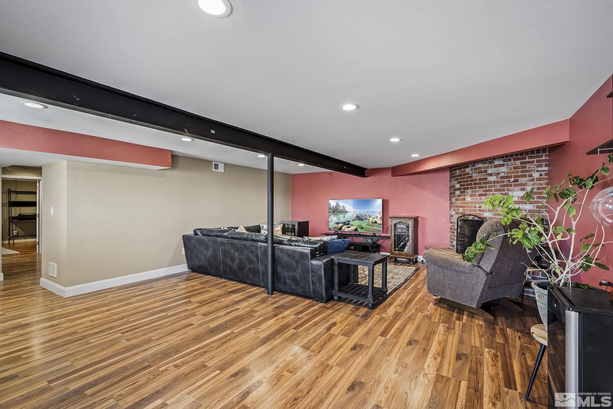 3290 Sunnyvale Avenue