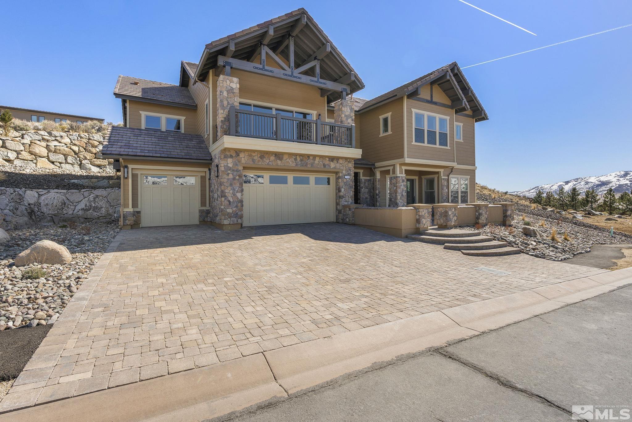 1740 Boulder Ridge Trail