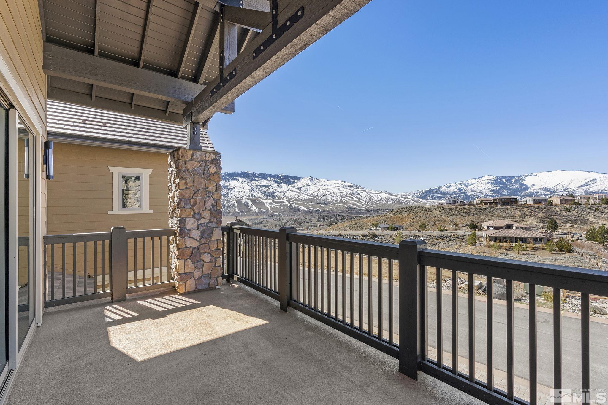 1740 Boulder Ridge Trail