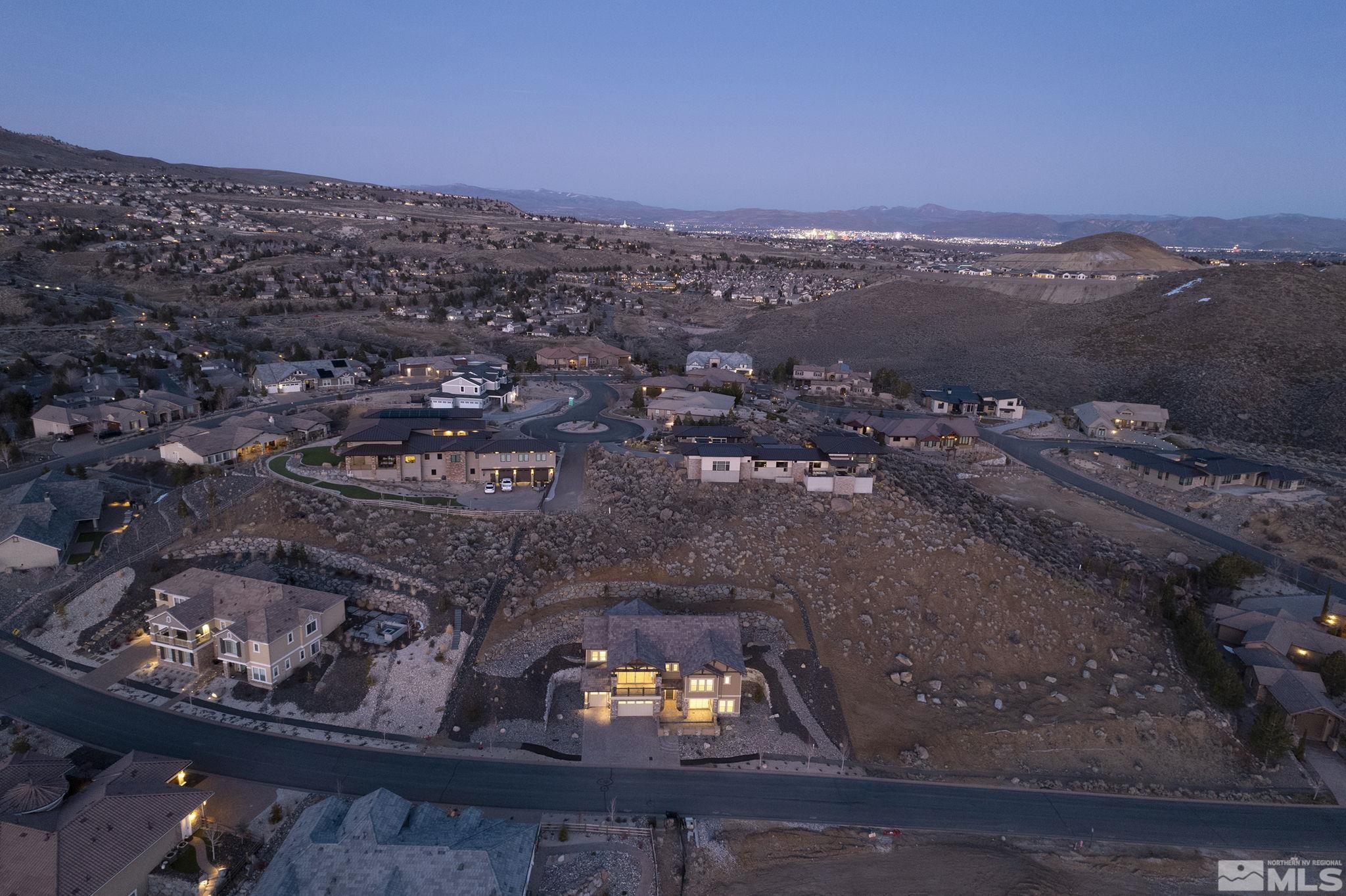 1740 Boulder Ridge Trail