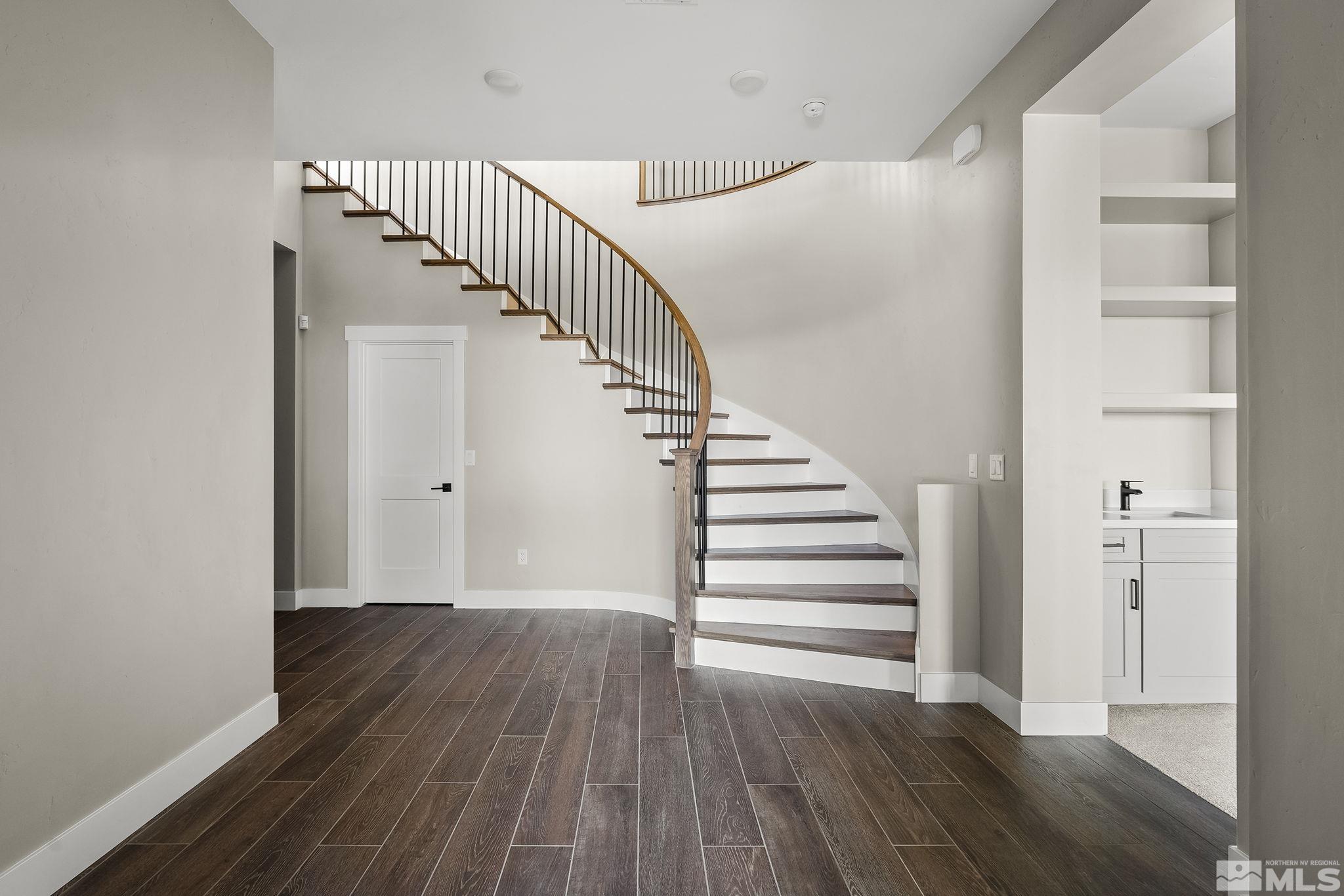 1740 Boulder Ridge Trail