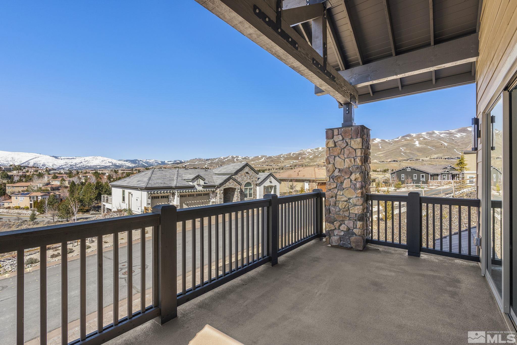 1740 Boulder Ridge Trail