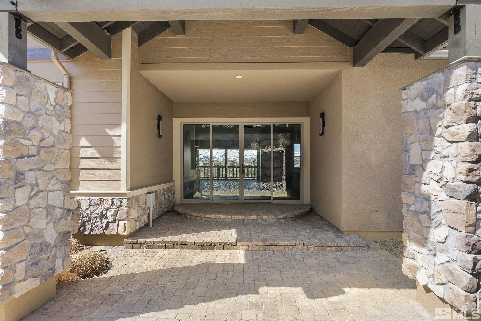 1740 Boulder Ridge Trail