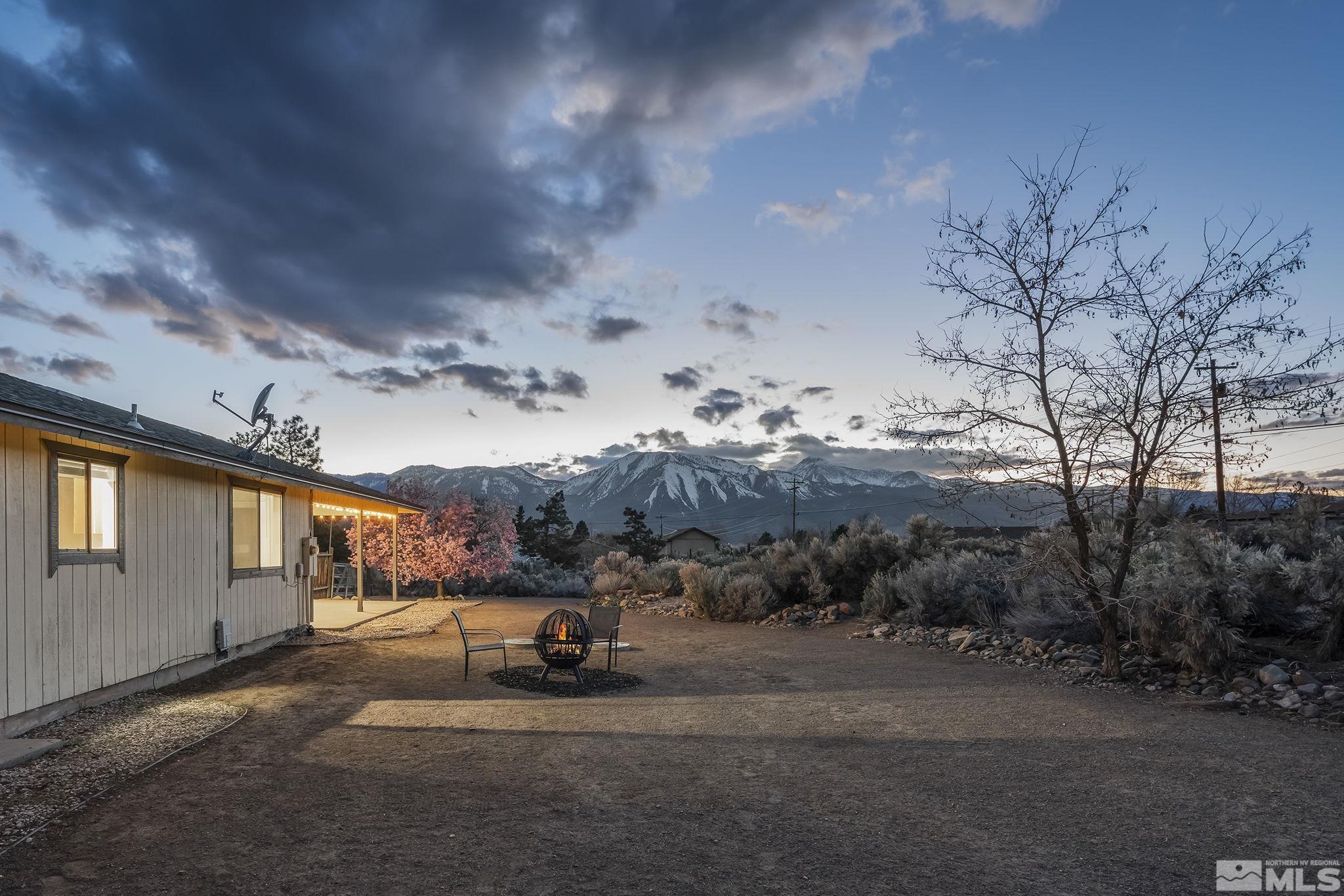 4255 Jumbo Grade Way