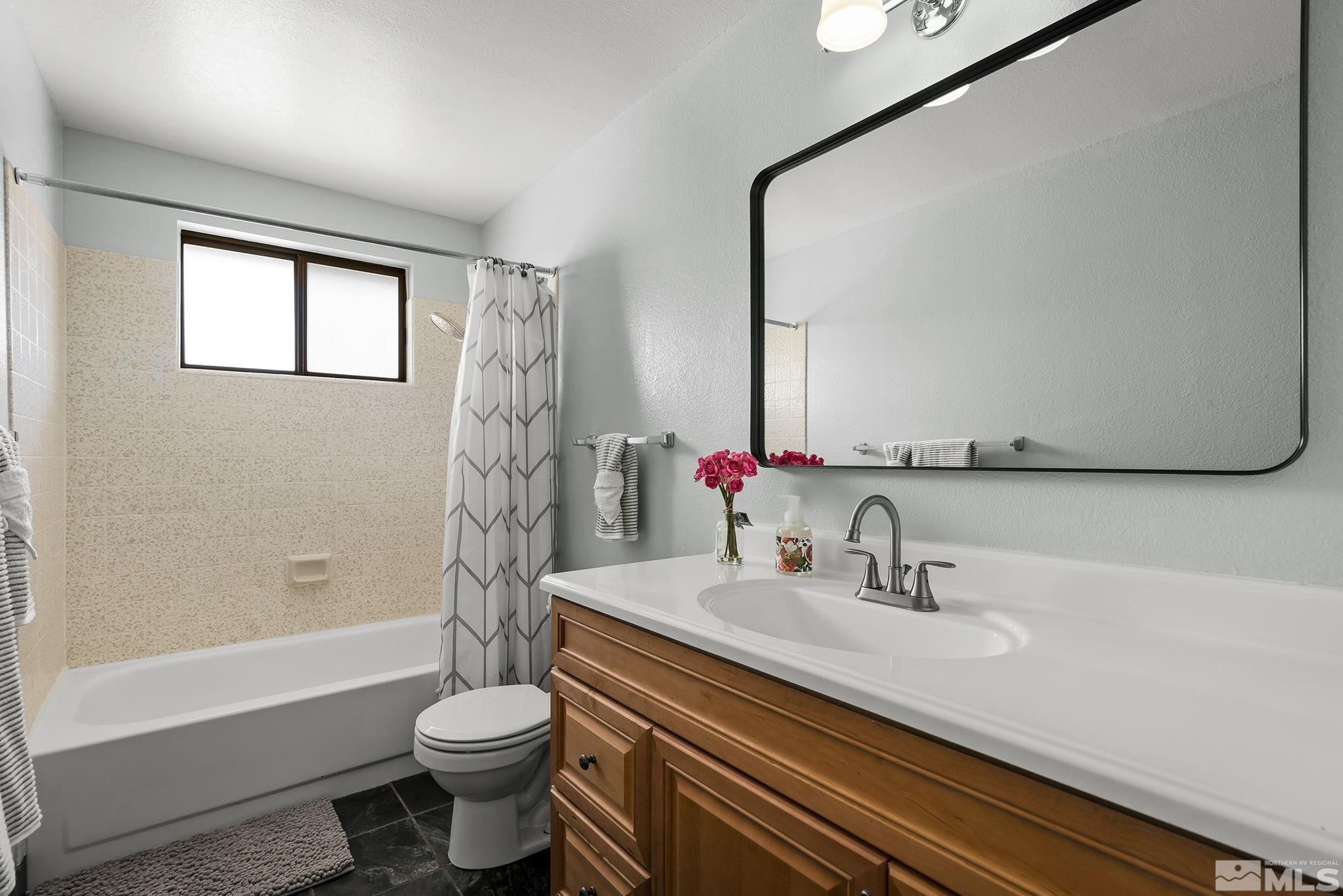 4255 Jumbo Grade Way