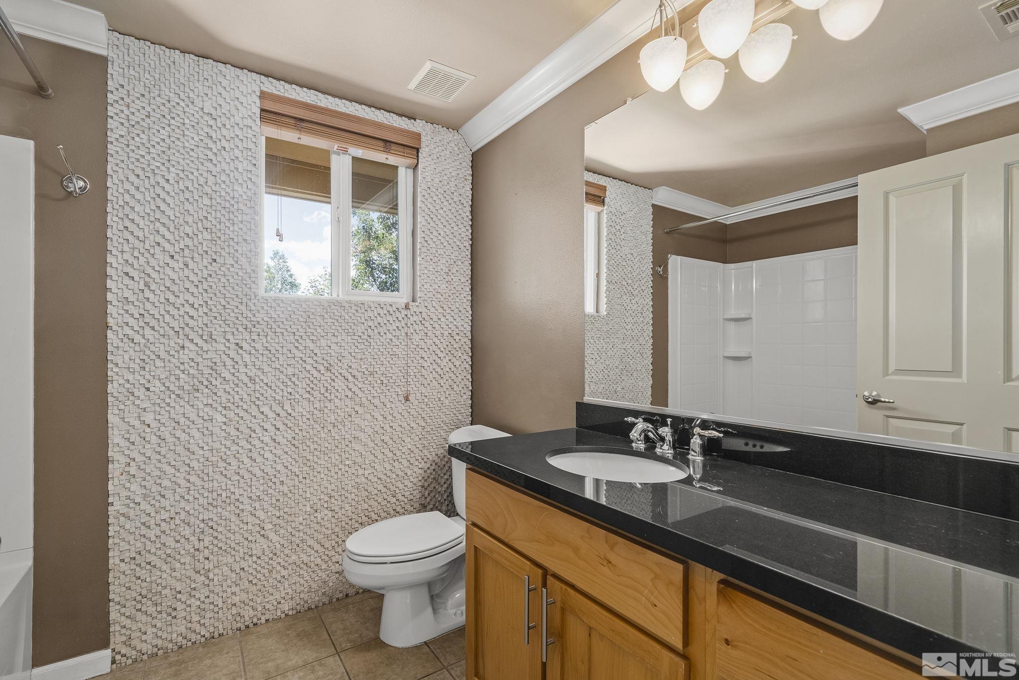 1450 Idlewild Drive, 1034