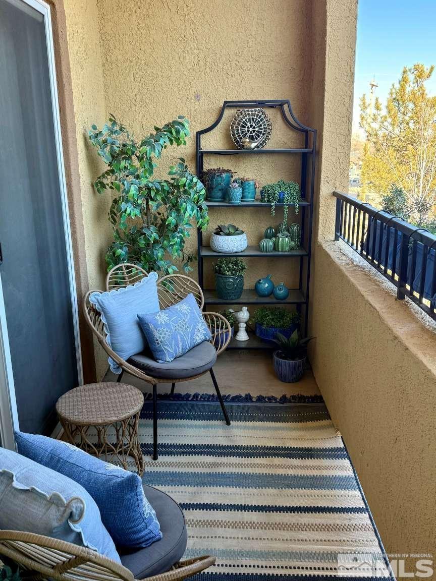 17000 Wedge Parkway, 621