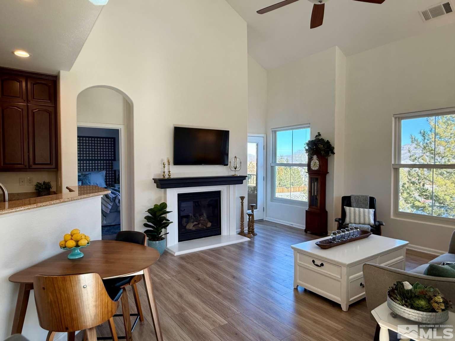 17000 Wedge Parkway, 621