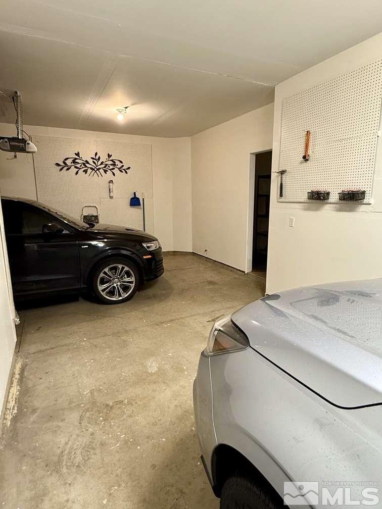 17000 Wedge Parkway, 621