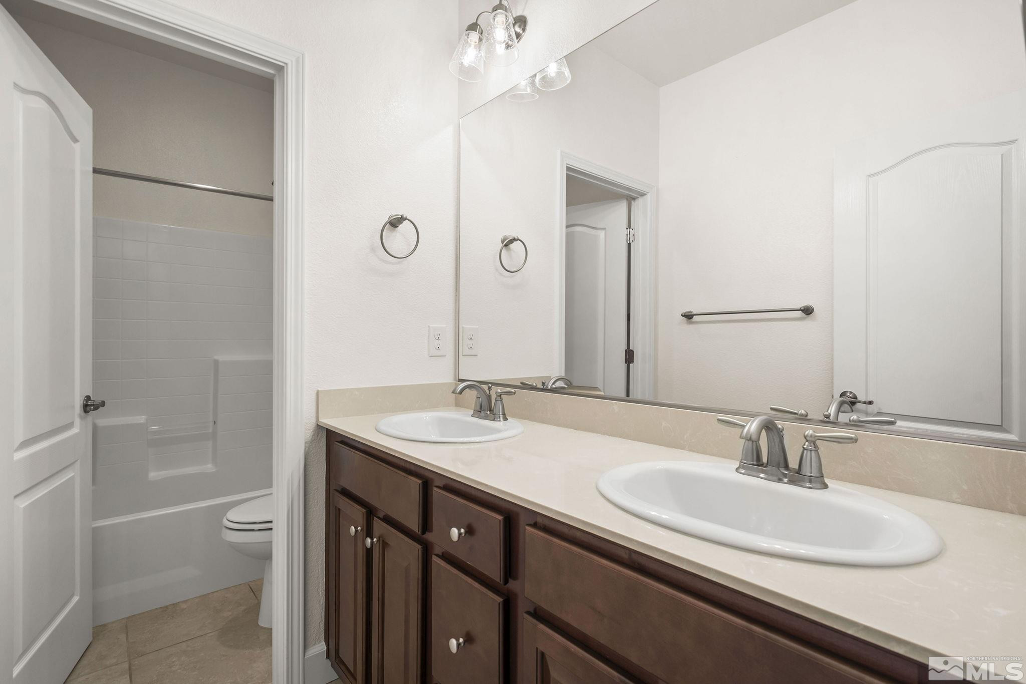 1475 Heavenly View Trail