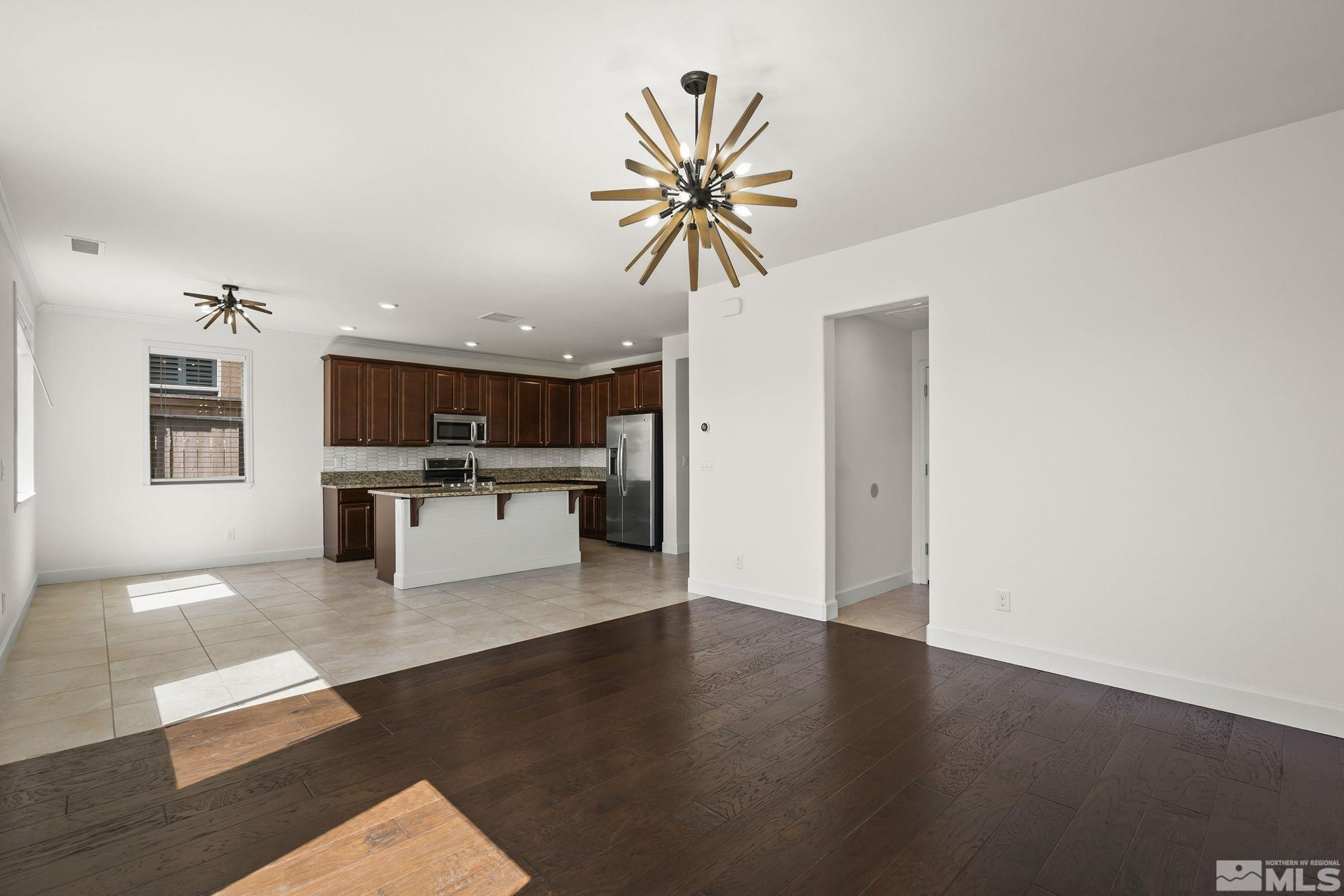 1475 Heavenly View Trail