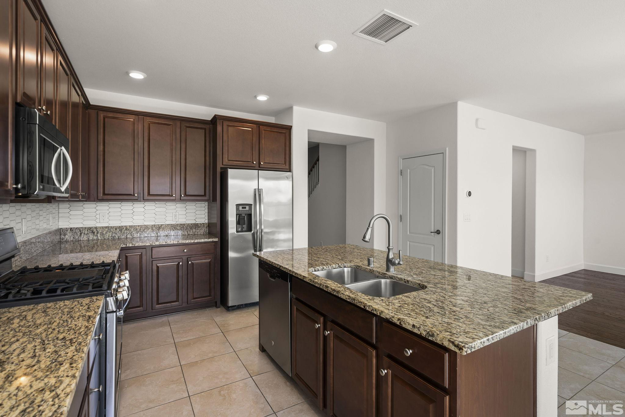 1475 Heavenly View Trail