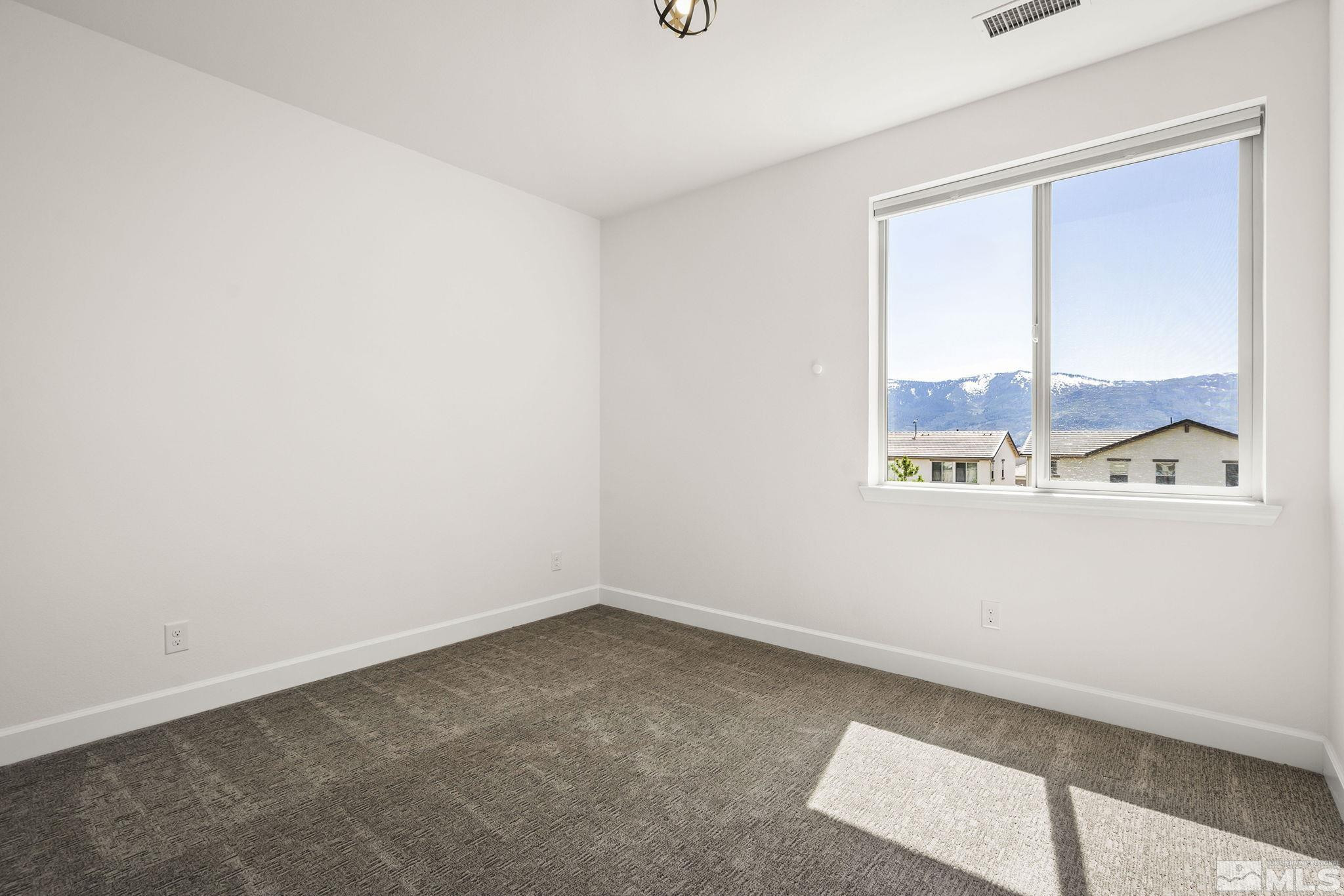 1475 Heavenly View Trail