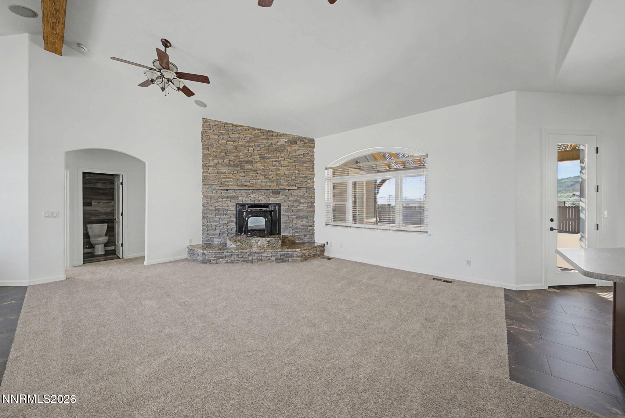 1215 Serpentine Road