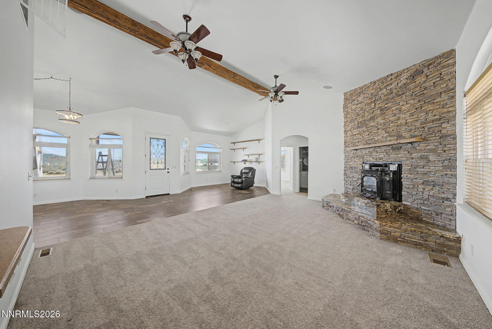 1215 Serpentine Road