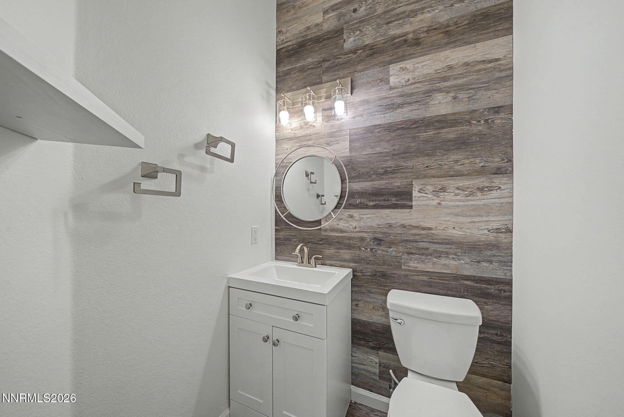 1215 Serpentine Road