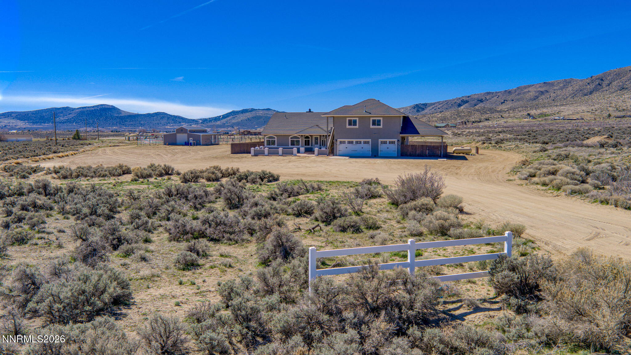 1215 Serpentine Road