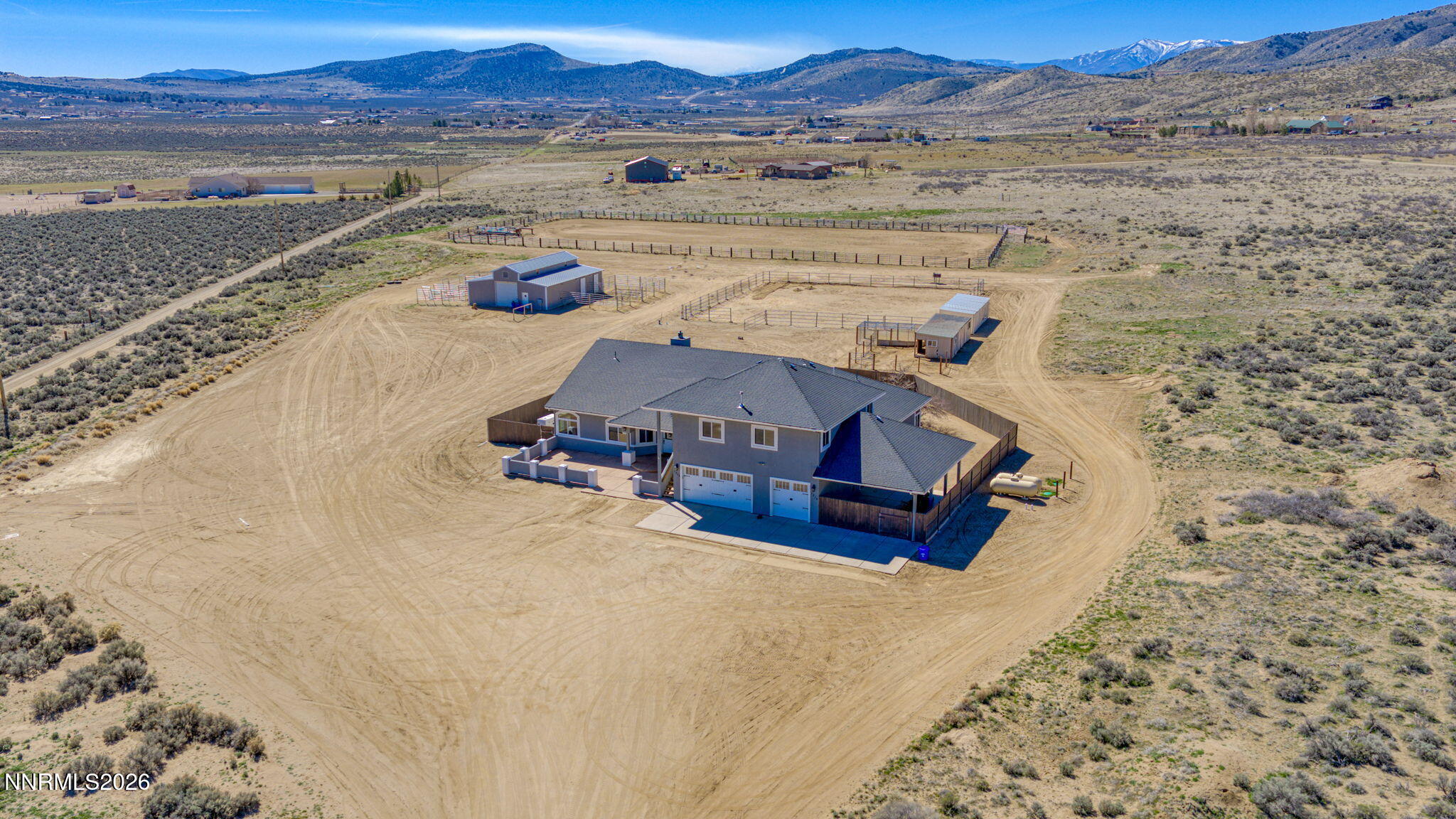 1215 Serpentine Road