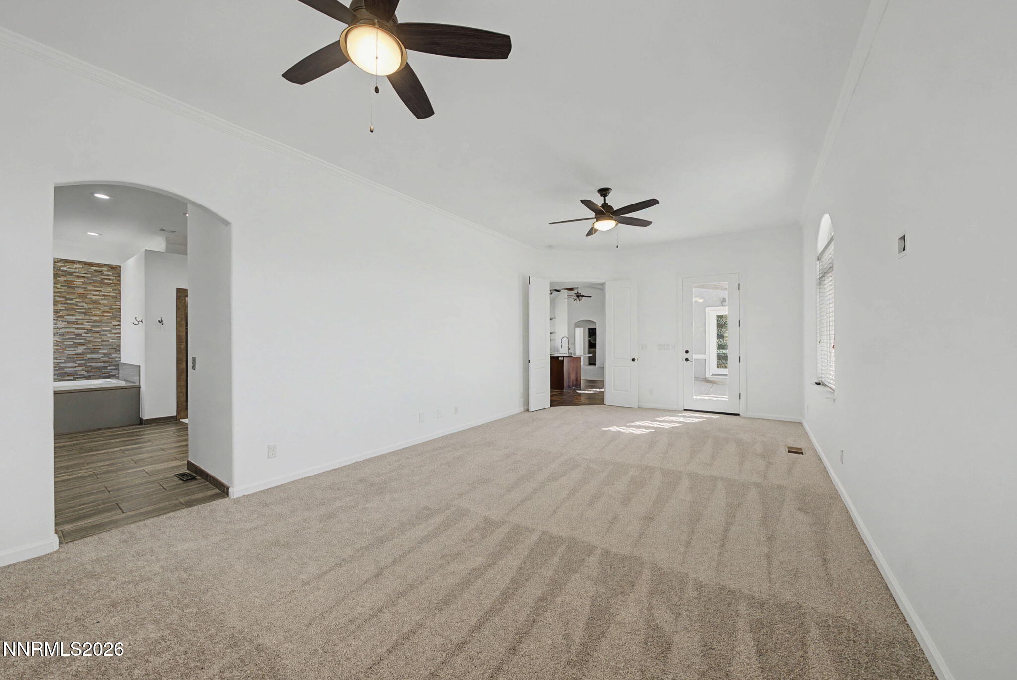 1215 Serpentine Road