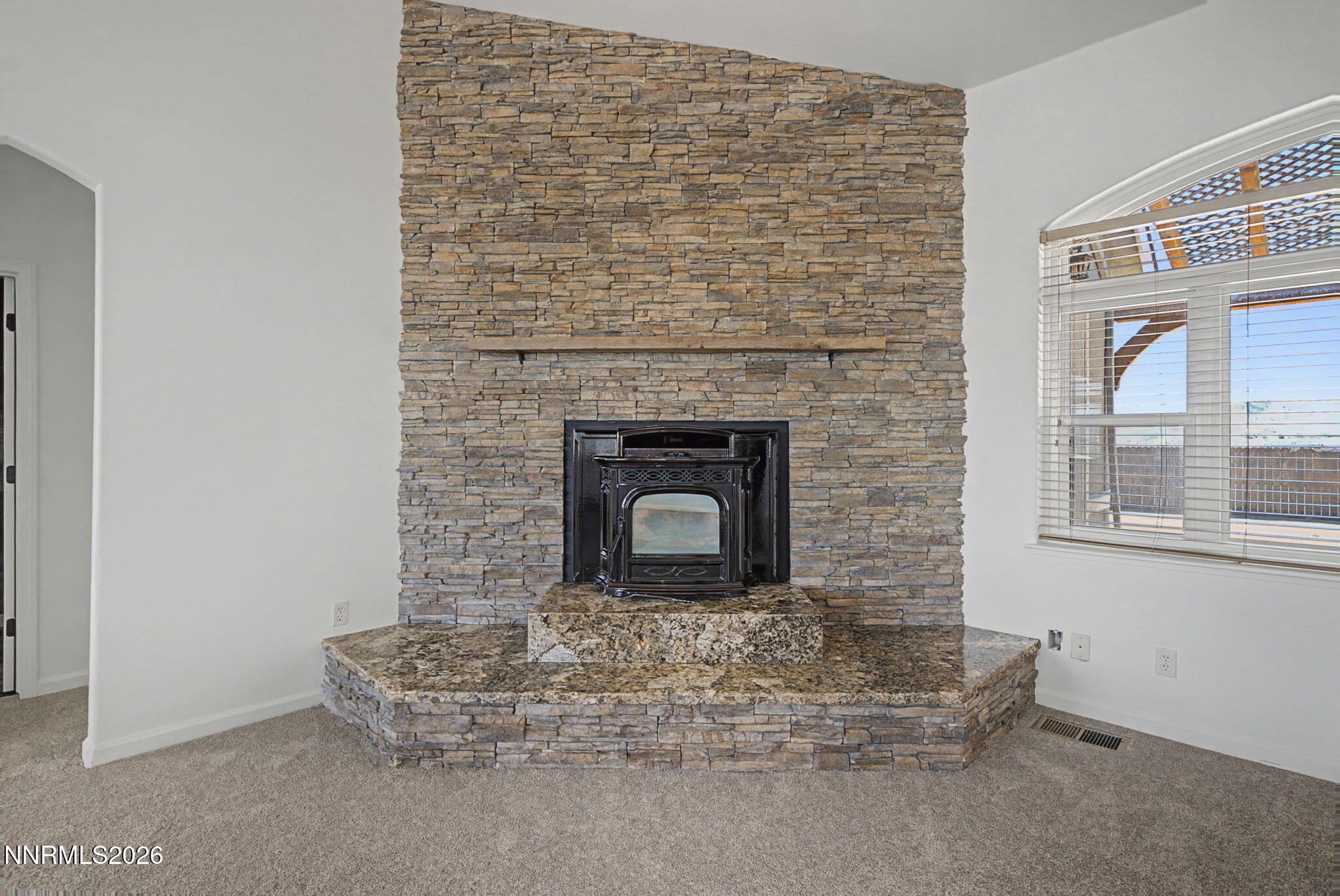 1215 Serpentine Road