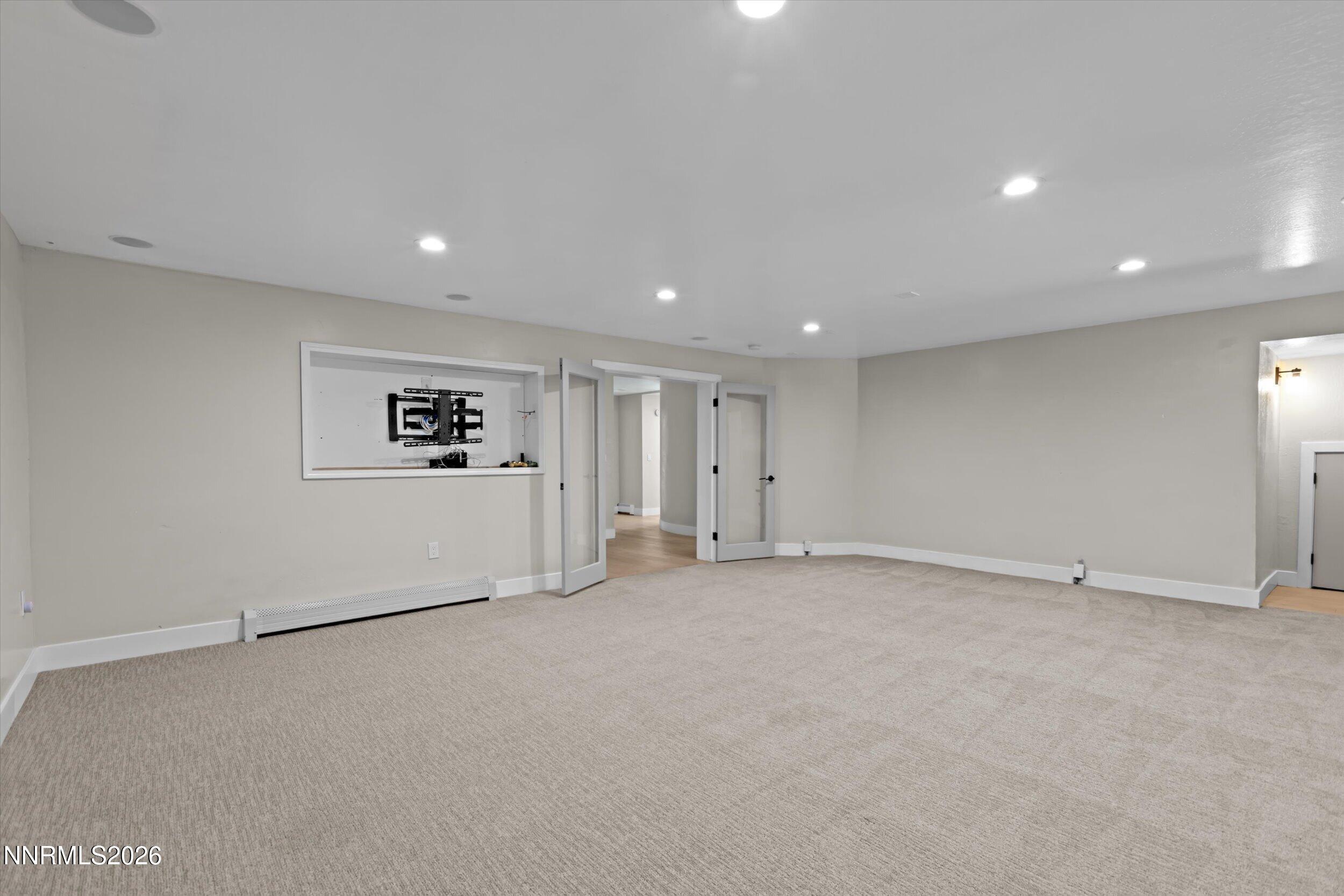 2725 W Lake Ridge Shores Court