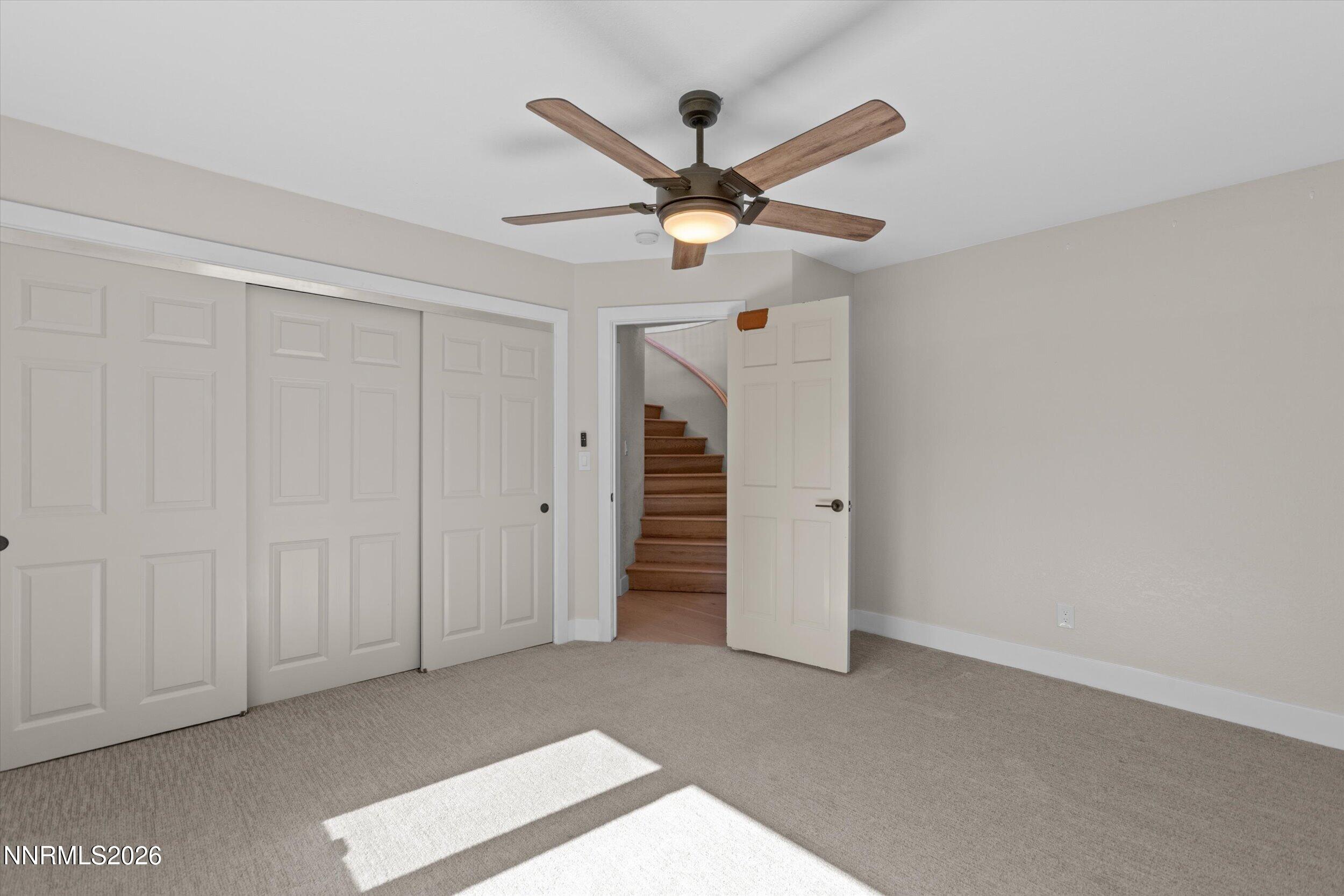 2725 W Lake Ridge Shores Court