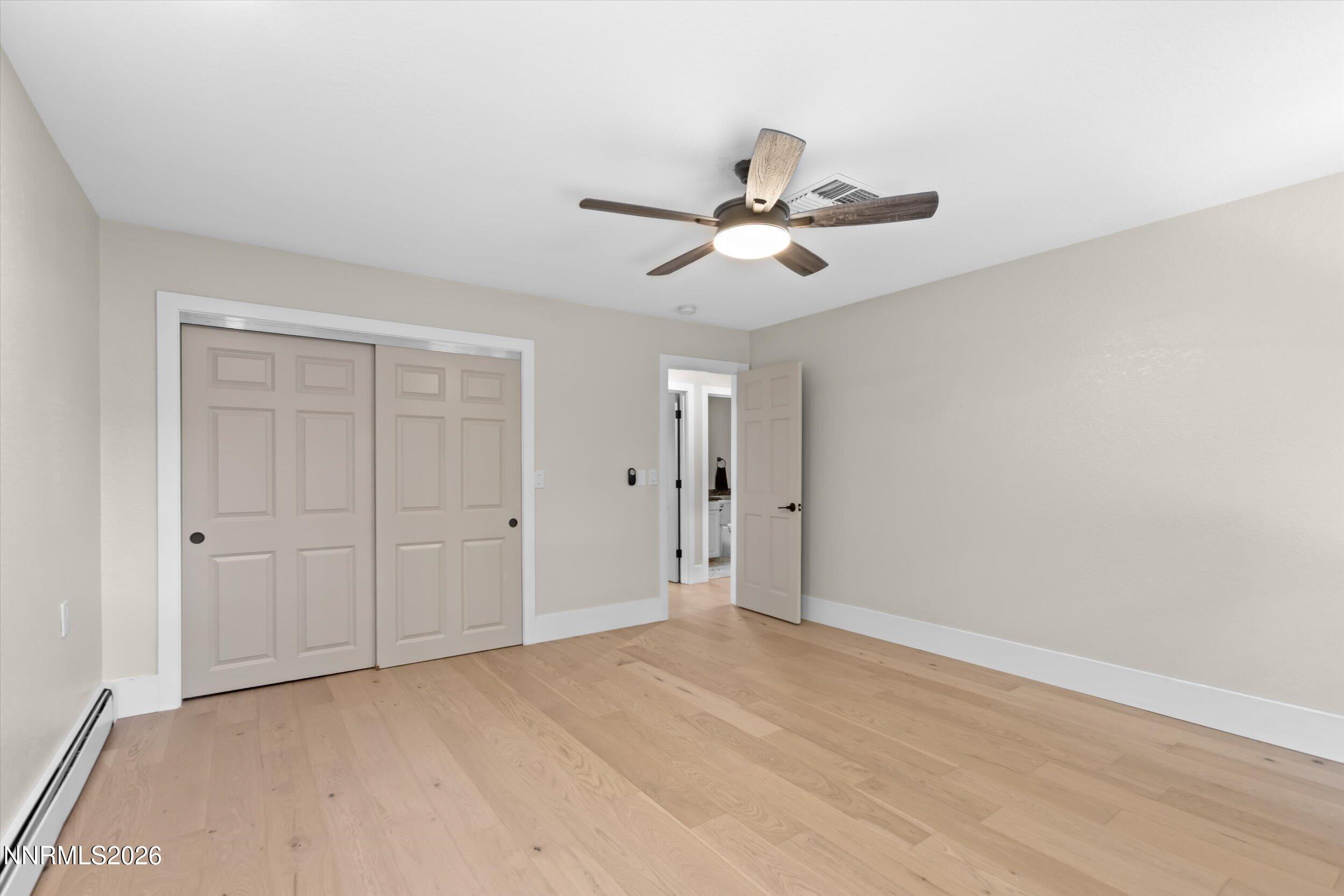 2725 W Lake Ridge Shores Court