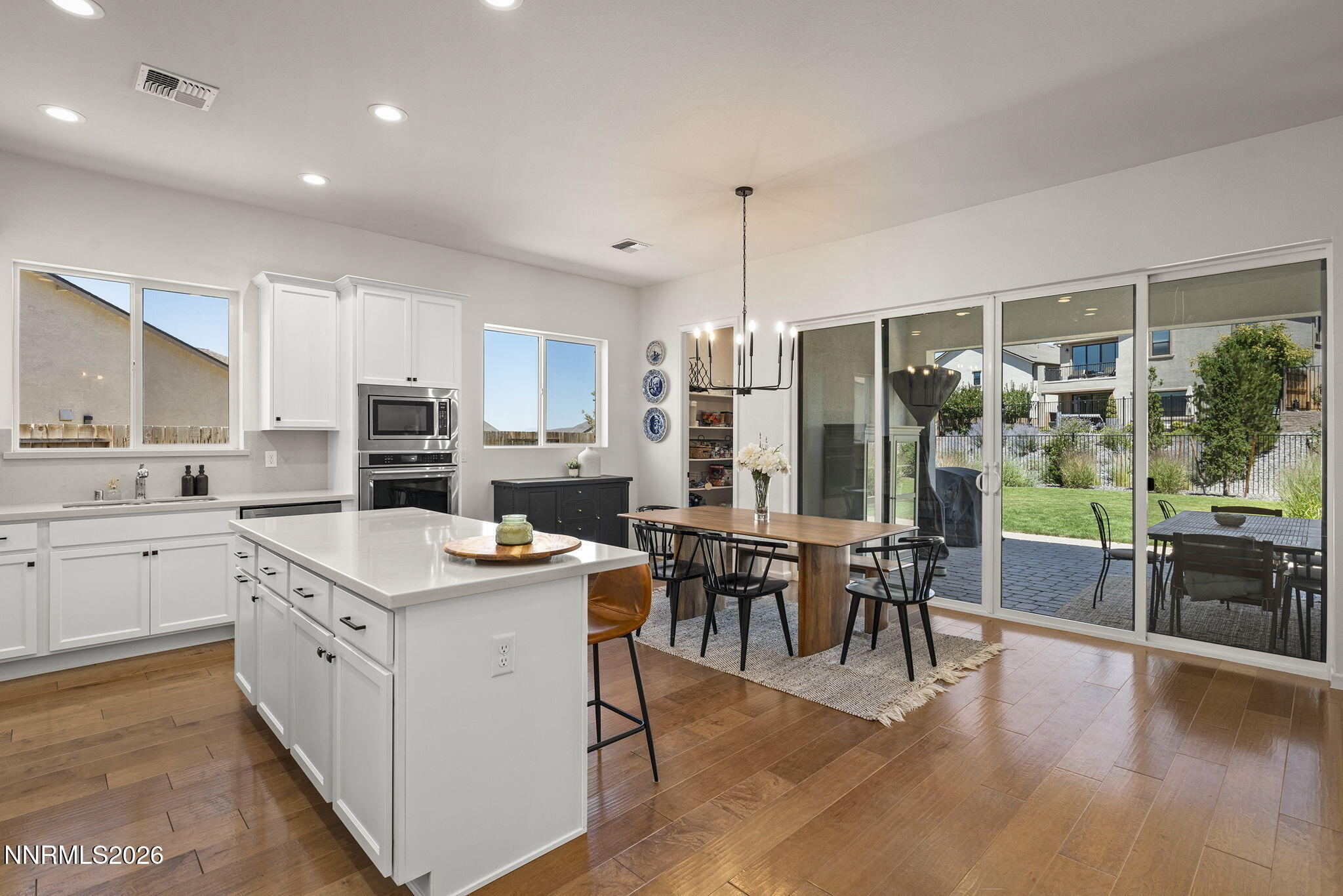 3015 Silverberry Lane