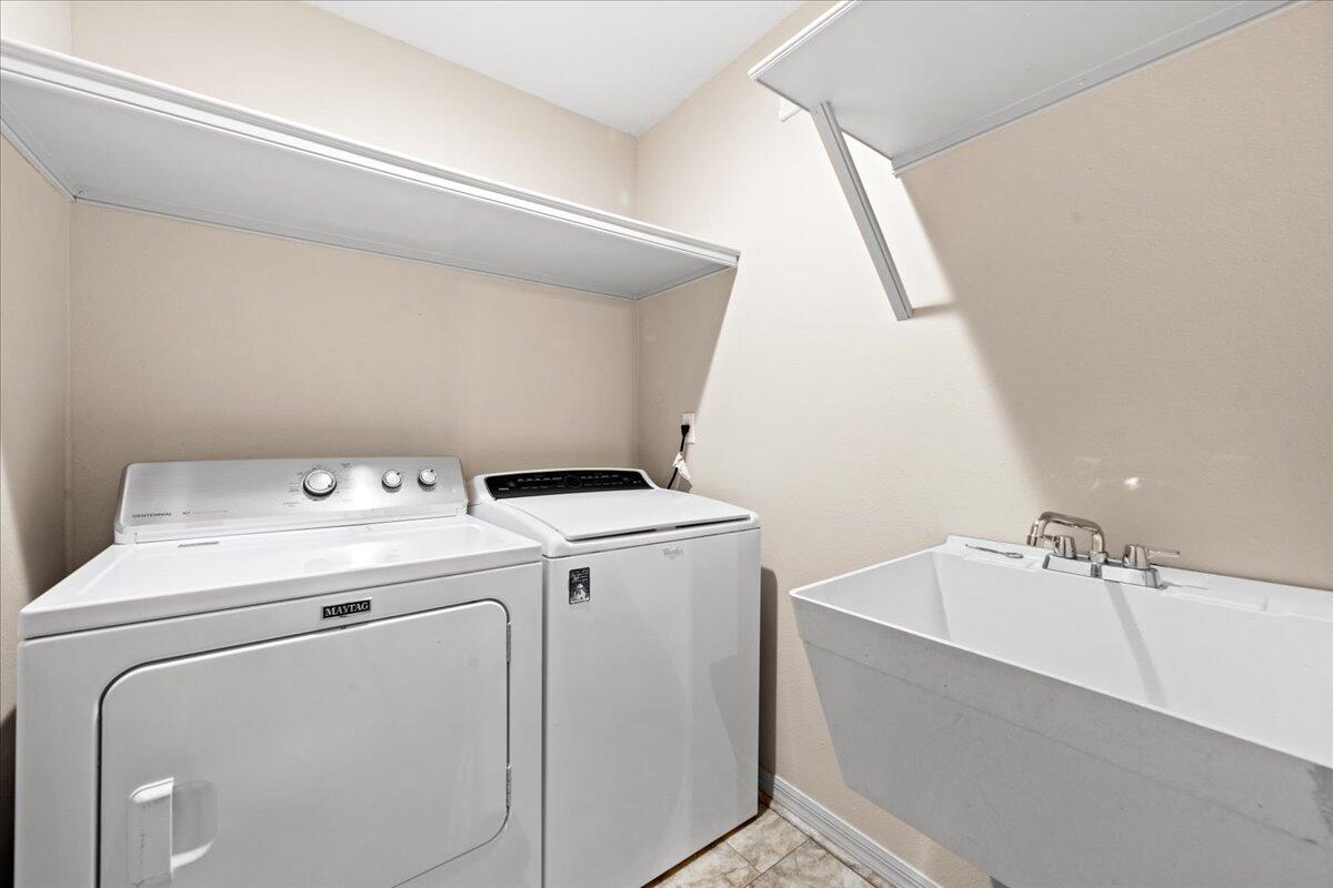 7442 Spyglass Hill Road