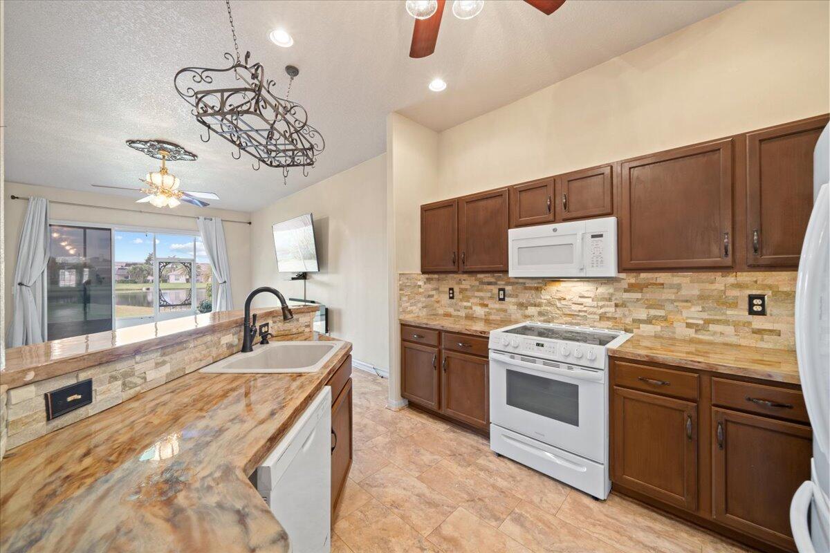 7442 Spyglass Hill Road