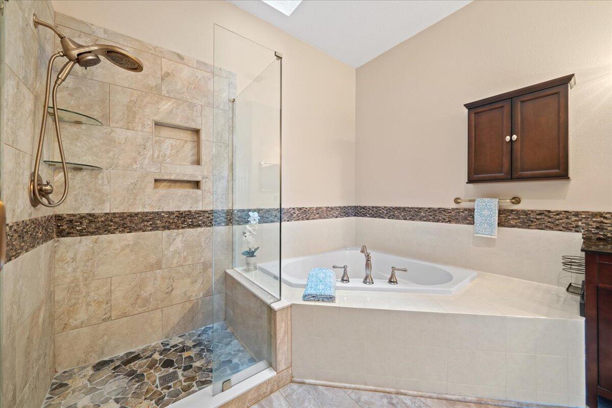 7442 Spyglass Hill Road