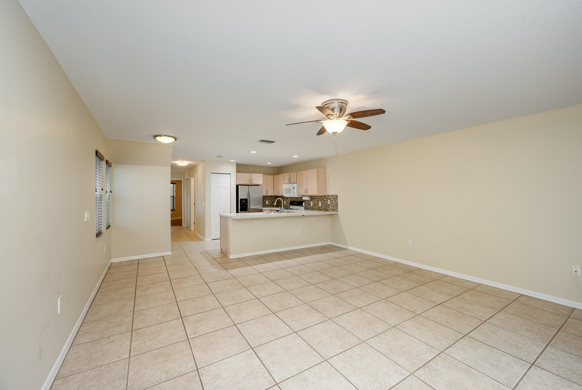 816 Mimosa Place