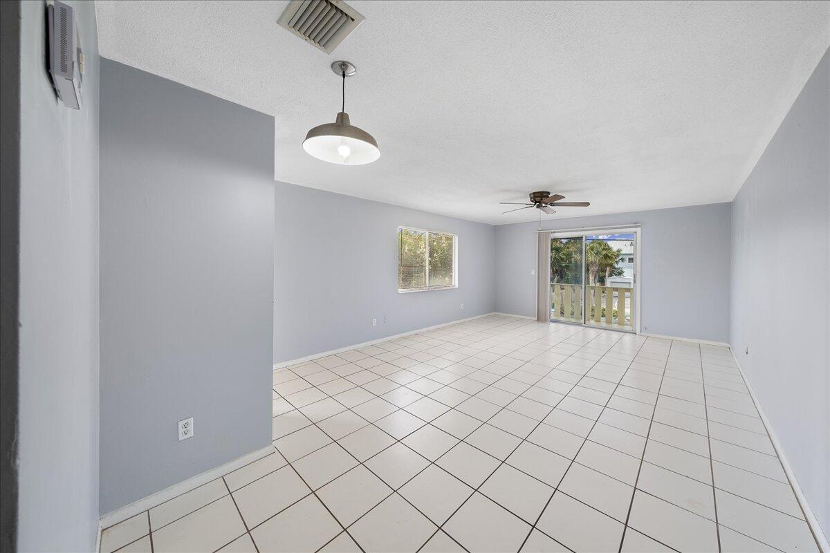419 Ocean Avenue, 204
