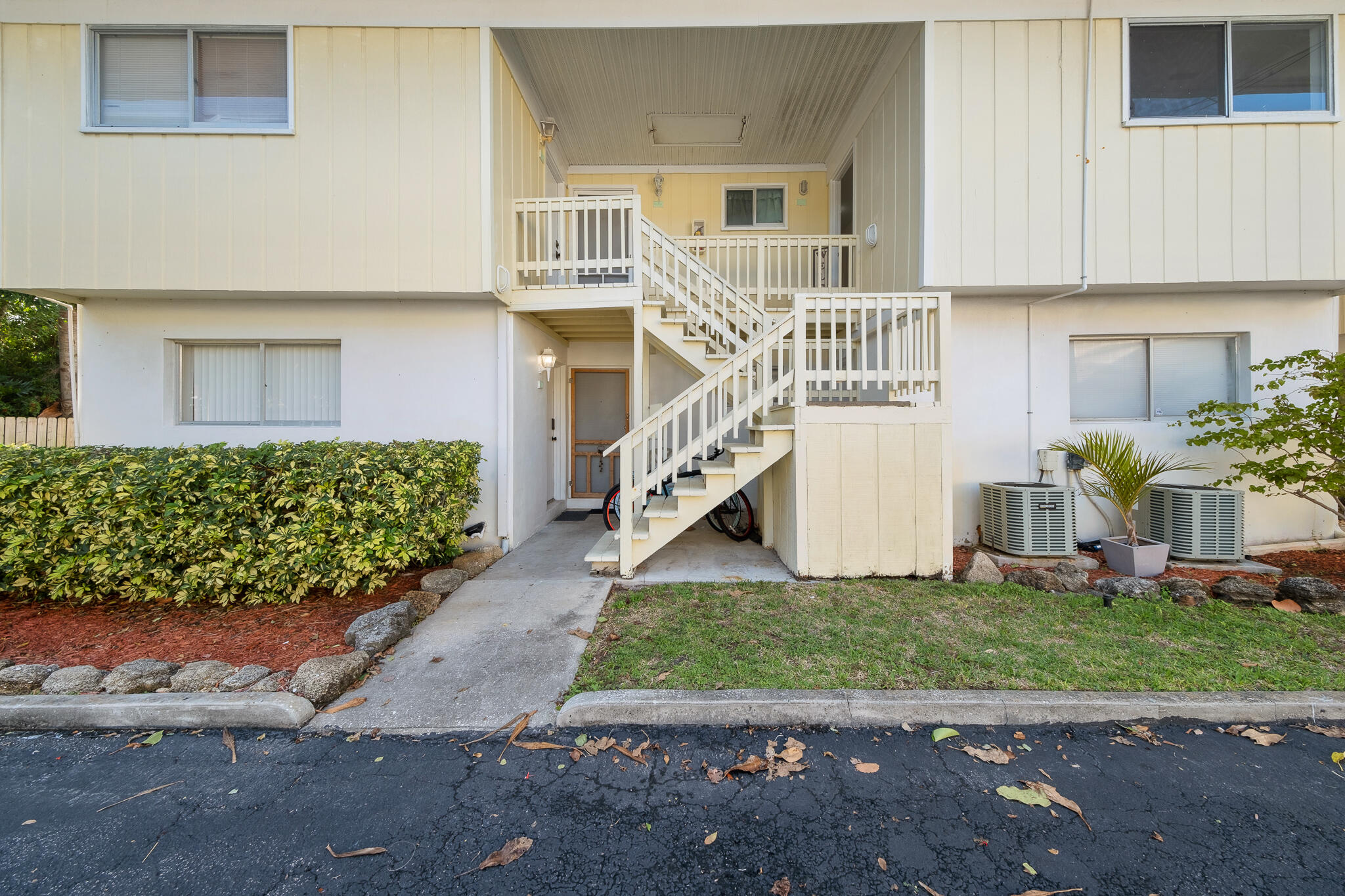 419 Ocean Avenue, 204
