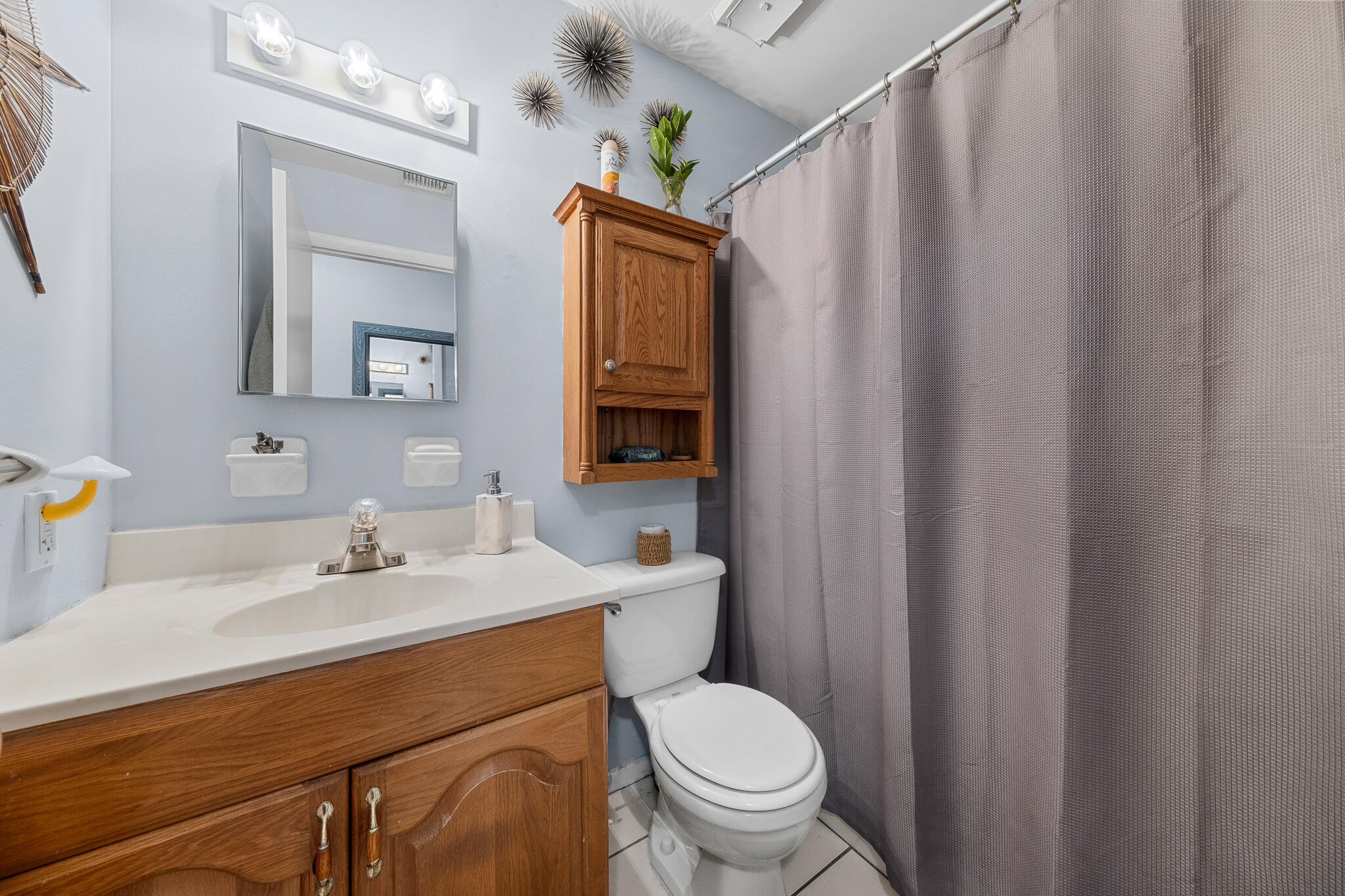 419 Ocean Avenue, 204