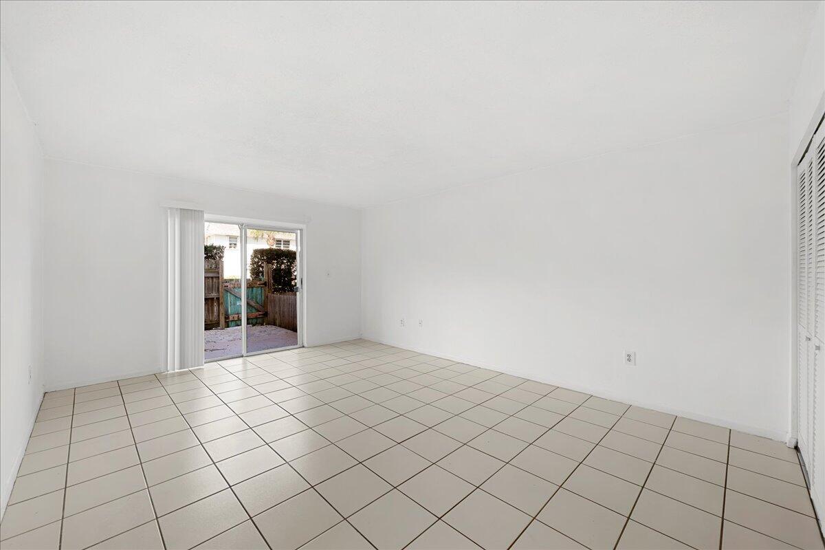 419 Ocean Avenue, 202