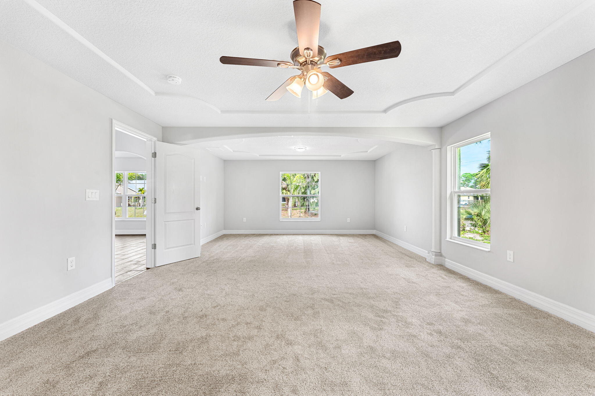 734 Hainey Street SW