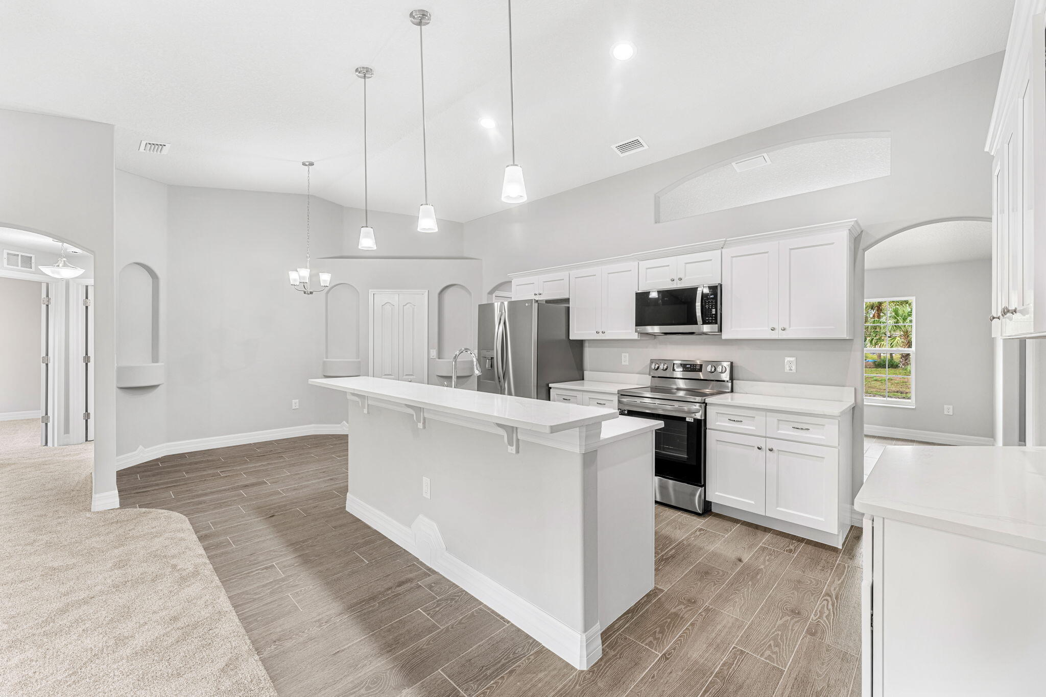 734 Hainey Street SW