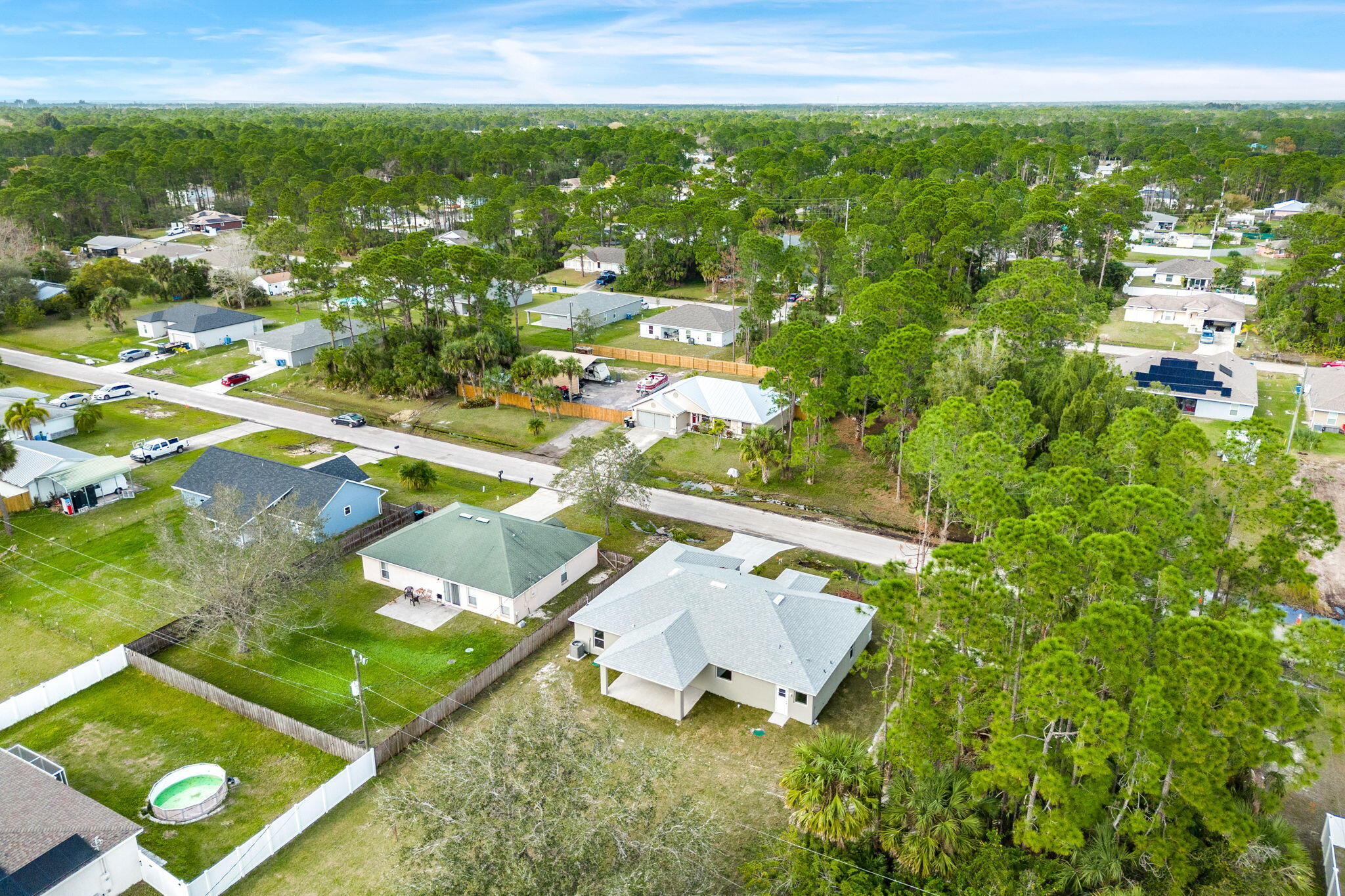 734 Hainey Street SW