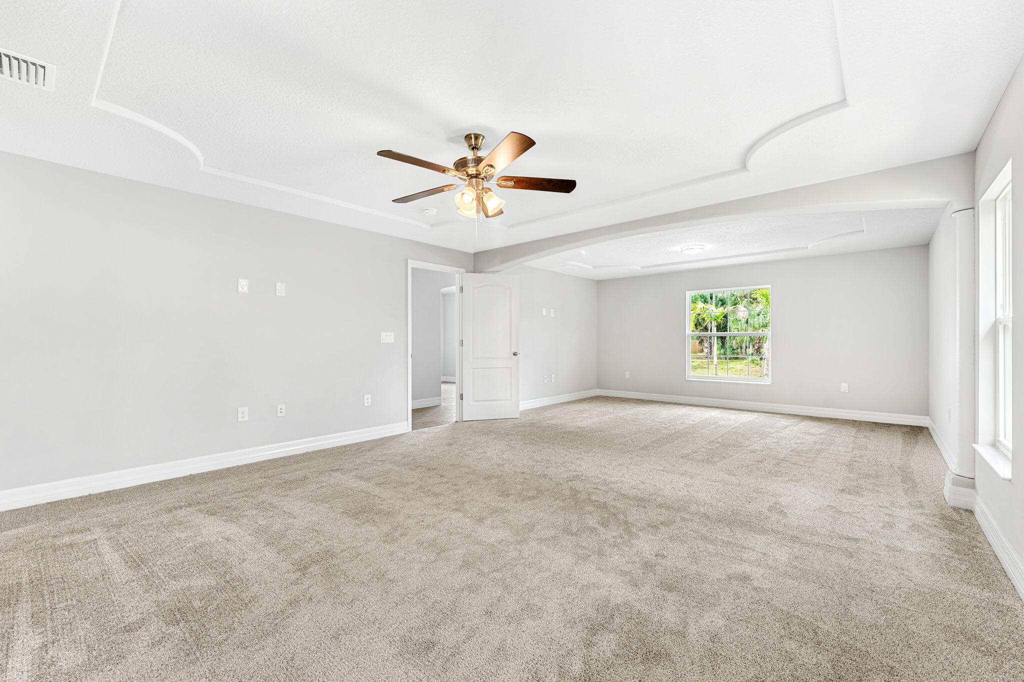 734 Hainey Street SW