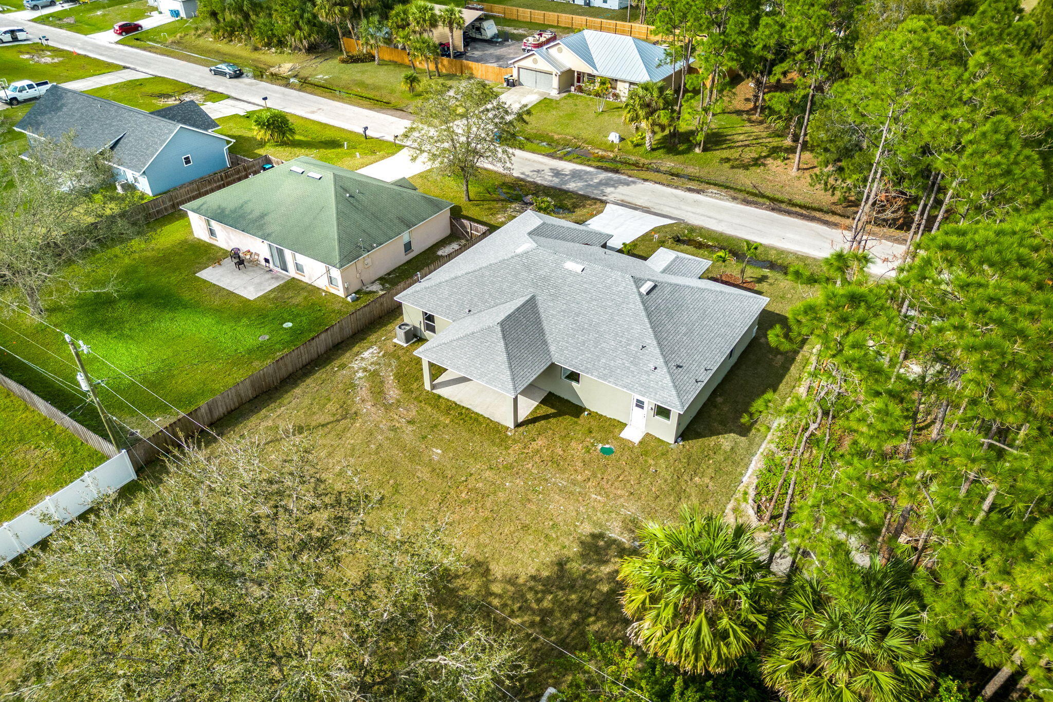 734 Hainey Street SW